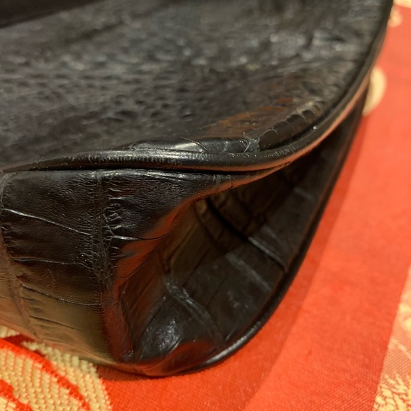 Black Crocodile Skin Shoulder Bag - Picture 5 of 9